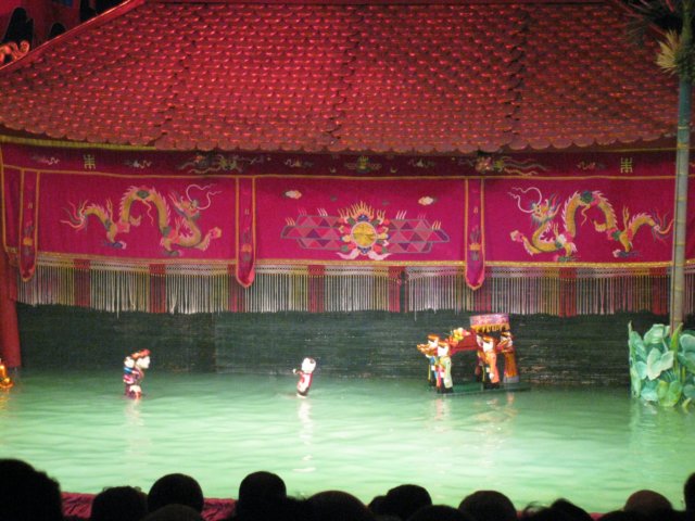 traditionalwaterpuppets.jpg