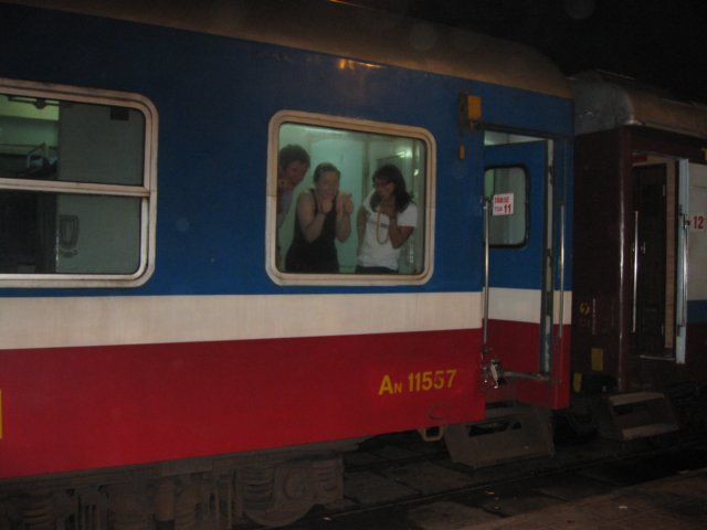 overnighttraintohue.jpg